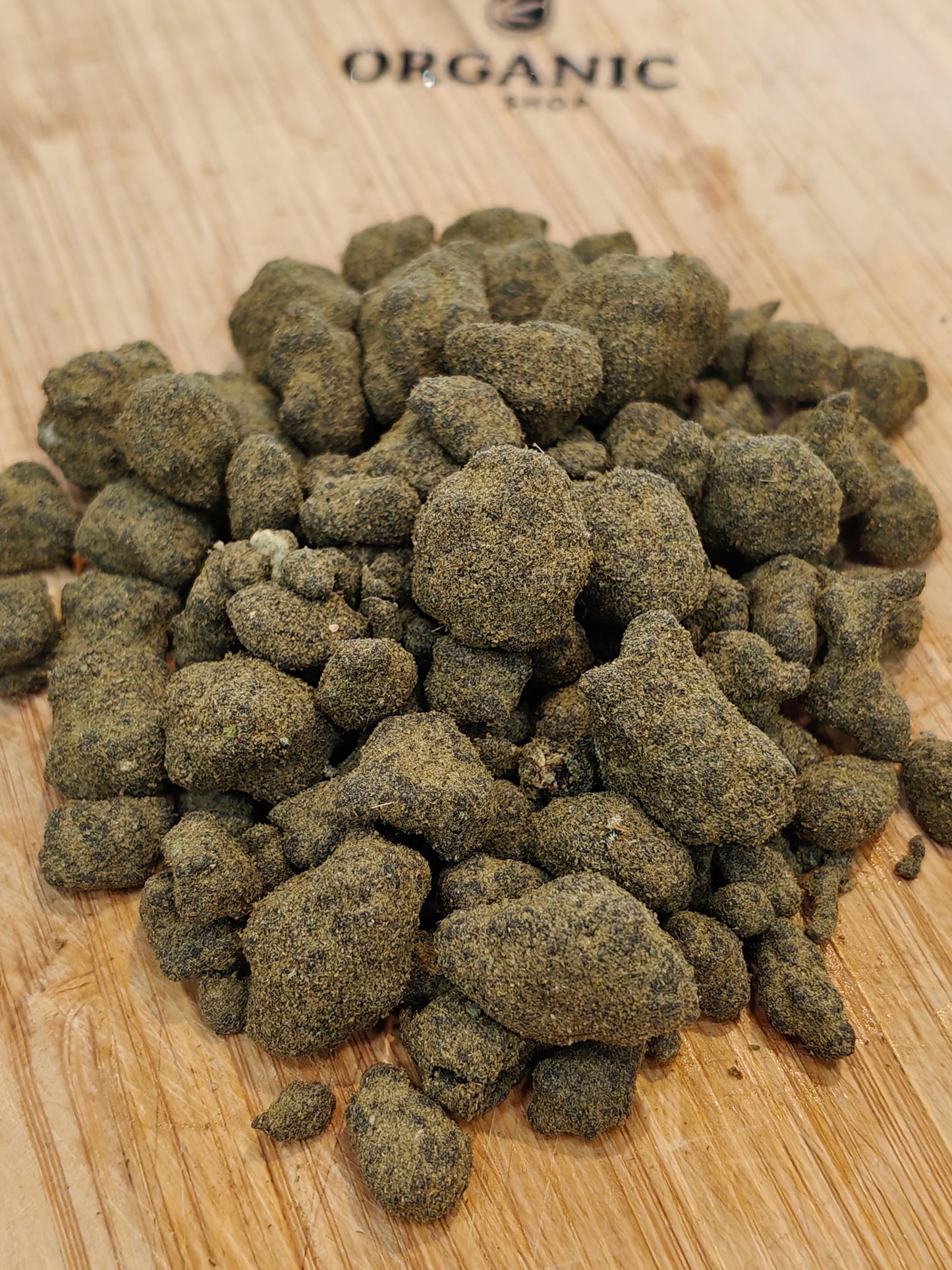 MOONROCK Hash Néo-cannabinoïde | Résine
