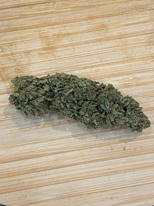 Fleurs de CBD, arômes naturels et relaxants,légales, bio, pas cher, cbd pour dormir, contre le stress, sucré, boisé, floral, outdoor, France, Béarn, cannatonic 