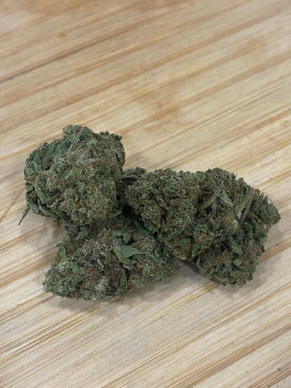 Fleurs de CBD, arômes naturels et relaxants,légales, bio, pas cher, cbd pour dormir, contre le stress, sucré, boisé, floral, cookies kush 