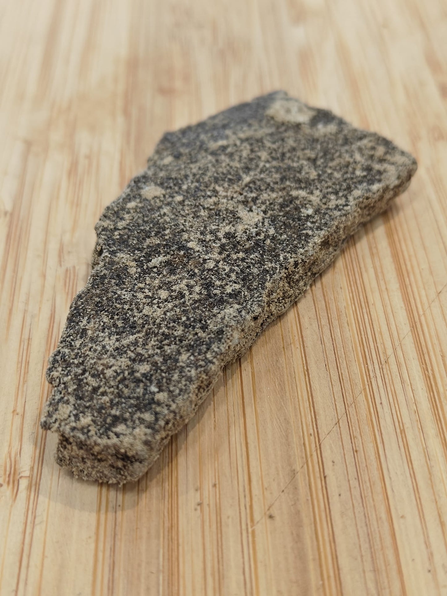 70% cbd, résine de CBD, hash, pollen, qualité premium, détente, relaxation, apaisants, made in France, assez puissant.